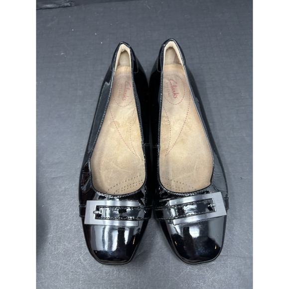 Clarks Artisan Women's Patent Leather Shoe Black Size 7 Wide‎ - Picture 3 of 8